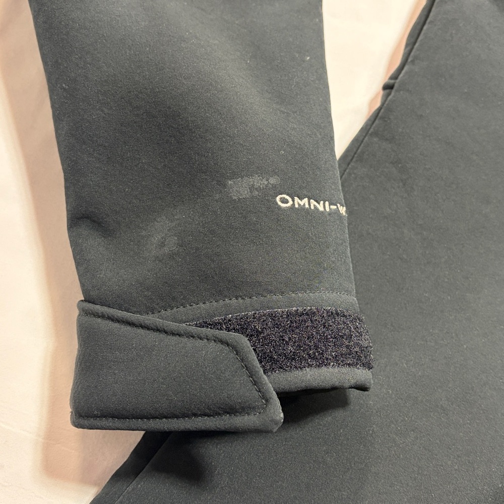 Columbia women’s winter coat with hood size small - Picture 7 of 7